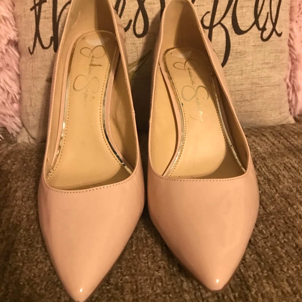 # 76 Jessica Simpson Nude Pumps Size 8.5